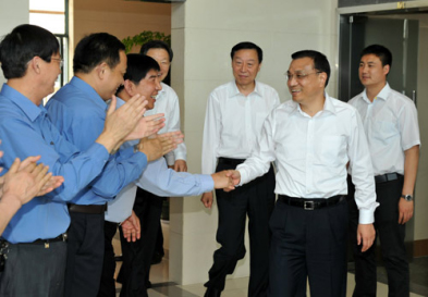 Li Keqiang, member of the Standing Committee of the Political Bureau of the CPC Central Committee and Premier of the State Council, inspected Sujing Group